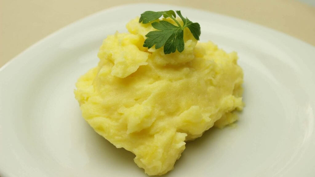 Türkische Kartoffelpüree - Tereyağlı Patates Püresi
