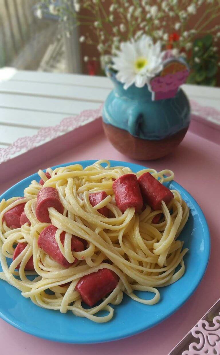 Spaghetti mit Würstchen – Sosisli Makarna