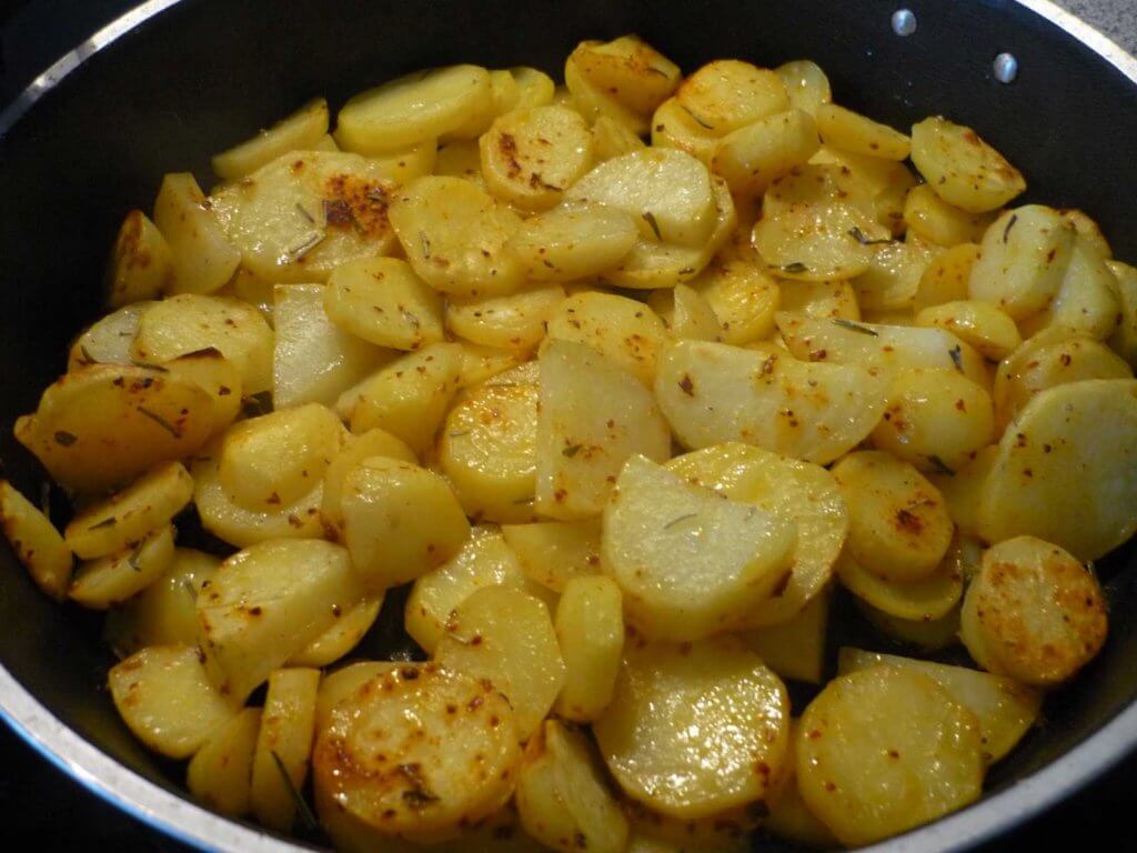 Kartoffel mit Hackfleisch im Ofen Rezept - Fırında Kıymalı Patates Tarifi