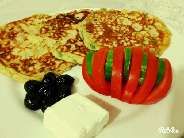 Pancake mit Käse – Peynirli Pankek