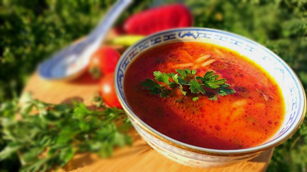 Tomatensuppe mit Nudelreis – Domates Çorbası