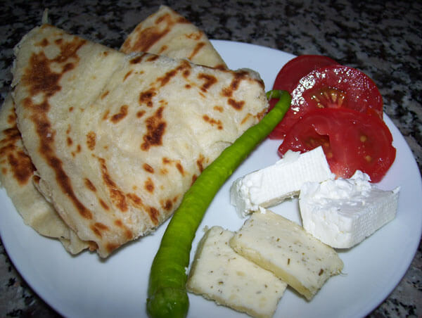 Türkisches Brot - Katmer