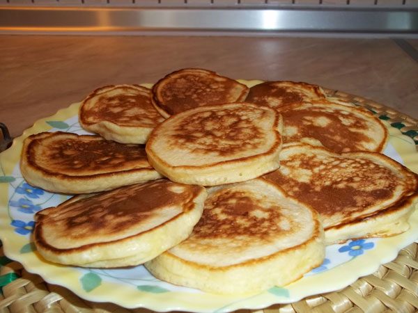 Pancake mit Tahini und Traubensirup - Tahin Pekmezli Pankek