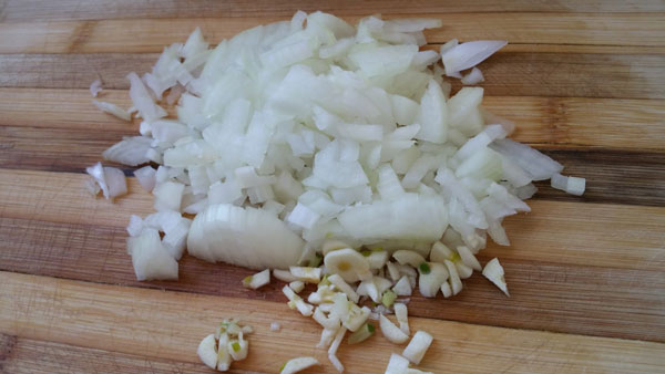 Auberginen mit Hackfleisch - Kıymalı Patlıcan Oturtma