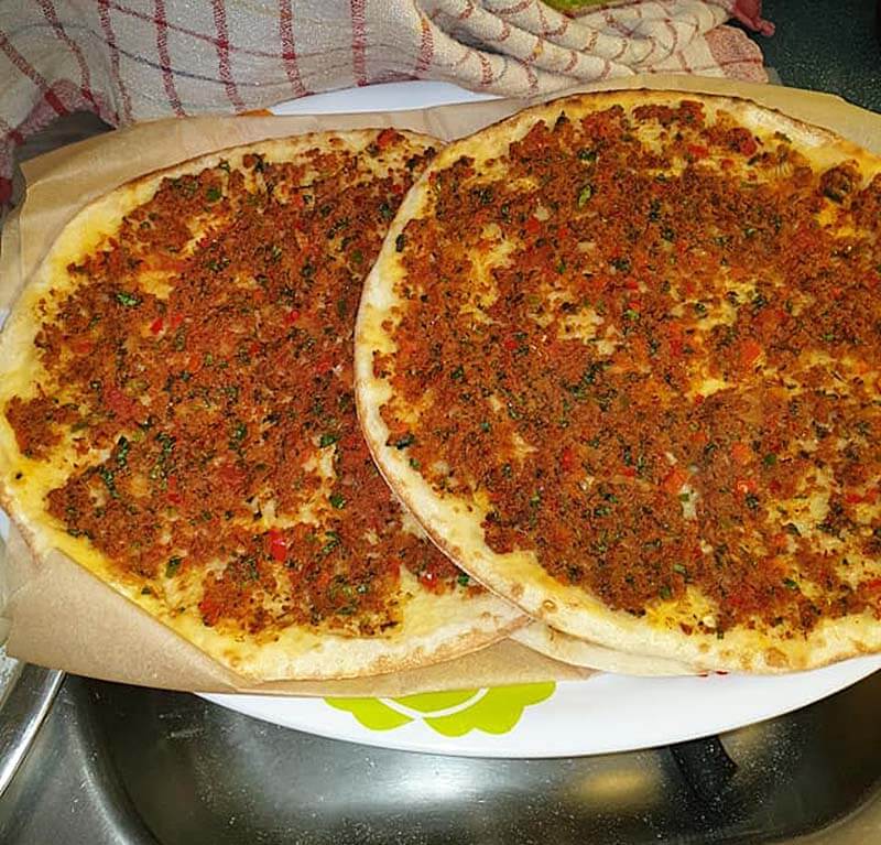Lahmacun - Rezept für türkische Pizza